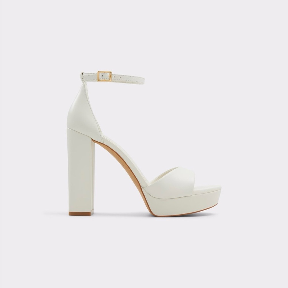 Aldo ivory Enaegyn 2.0 sandal 9
